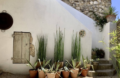 Euzet-les-Bains Apartment | Historic Stone Retreat | 17th Century | Between Uzès & Cévennes National Park
