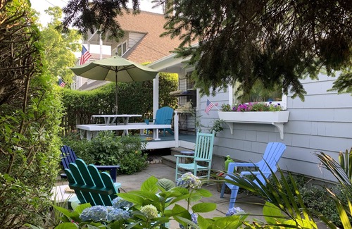 Lewisboro Cottage | Historic Summer cottage, close to private beach for rent by the month or week