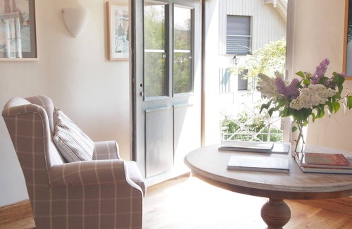 Ohningen Apartment | Historic timbered house with panoramic sea view, 200 m from the lake
