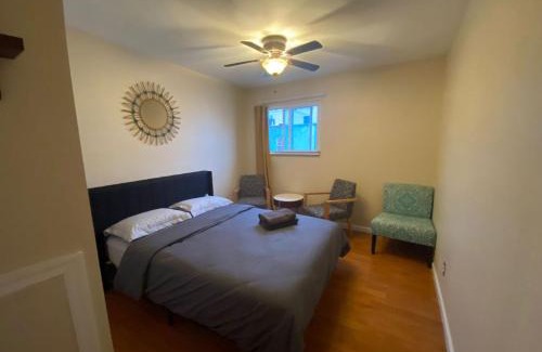 Newbold Apartment | Historic Townhouse Oasis with En-suite Bathroom