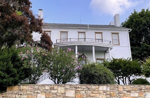 Mechanicsburg House | Historic Trimble House & Gardens 17-Acre Estate
