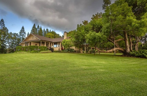 Makawao House | Historic Upcountry Ranch Home
