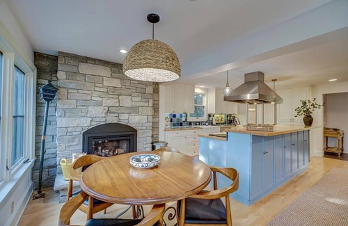 Marine on St. Croix House | Historic 3-bedroom/3 bath house on the St. Croix River