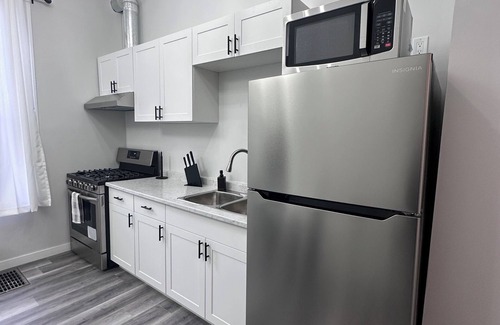 Strathroy Apartment | Historic Victorian Apartment