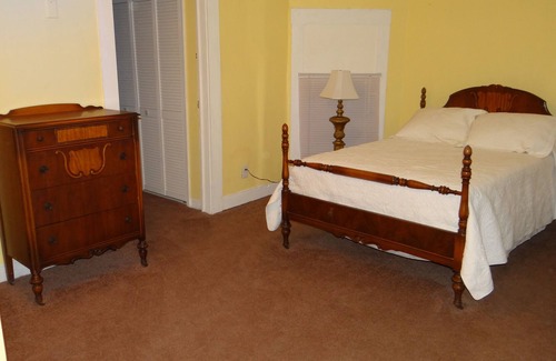 West Main Historic District House | Historic Victorian home