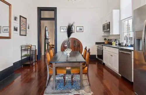 Saint Roch House | Historic Victorian Near French Quarter