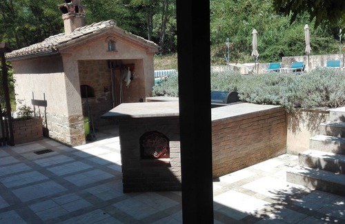 Cupramontana House | Historic winery, lovingly restored, wonderfully located