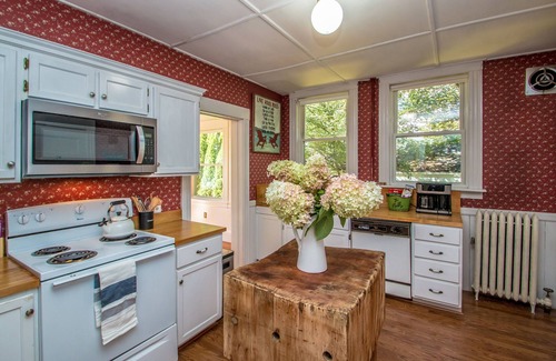 Wolfeboro House | Historic Wolfeboro Home one block to Village