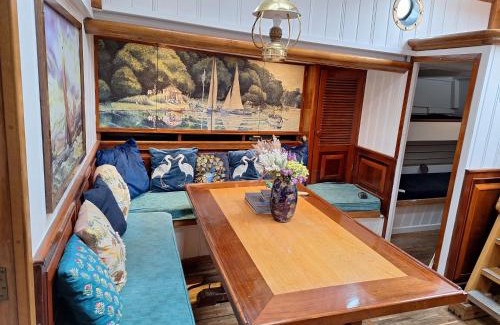 East Cowes Boat Rental | Historic Wooden Ship 'Ursula'