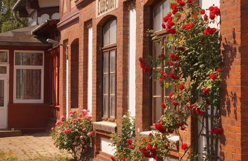 Lubstorf Condo | Historical ambience in the old Fürstenbahnhof Lübstorf