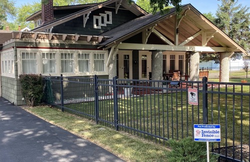 Decatur House | Historical California Bungalow 1 block from Millikin University