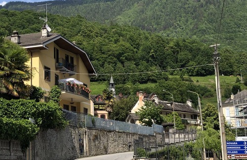 Varzo House | Historical center house terratetto of 1600