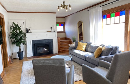 Kutzky Park House | Historical Charm Meets Fully Renovated