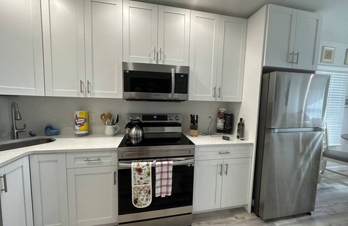 Mango Groves House | Historical Cottage in Downtown Lake Worth Beach, fully renovated and modernized