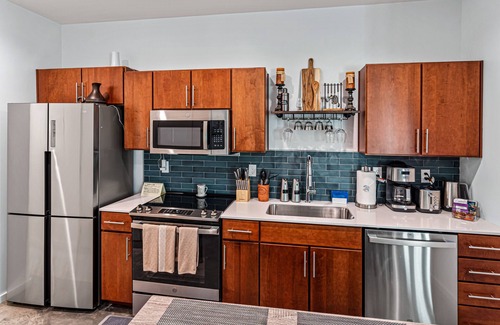 Chattanooga Condo | Historical Downtown, Private, Self-check-in, 1 car Parking, 1King & 1Queen beds