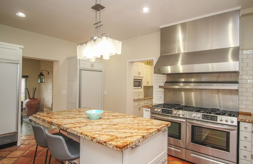 Estate Little Princess North House | Historical Estate 3 bedrm Home! " GREAT HOUSE" Luxury Rental