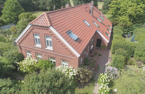 Sudarle Apartment | Historical Frisian country home with two bedrooms built in 1900