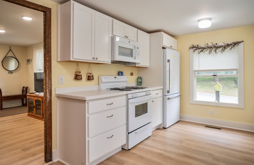 Naples House | Historical home in Naples Village, Finger Lakes Wine, Bristol Valley Theatre