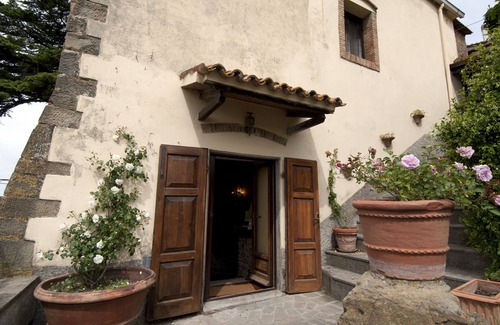 Pereta House | Historical House with garden, outdoor bath tub and spectacular view