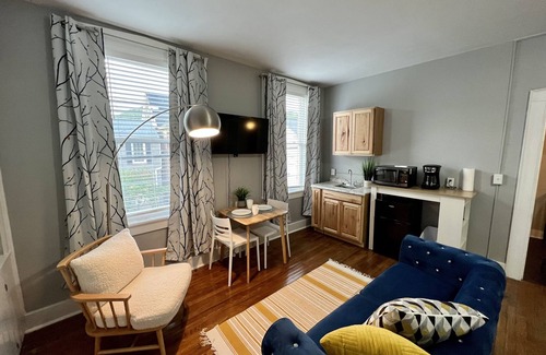 Cumberland Apartment | Historical loft, 2 Blocks from Trail & Downtown
