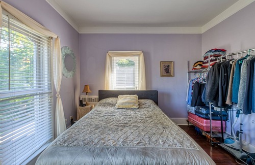 South Haven Bed & Breakfast | Historical Monroe Manor - Magnolia Room