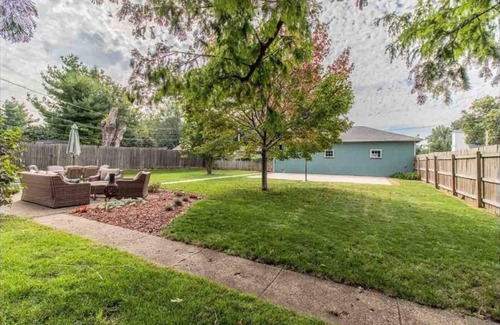 Princeton House | Historical Princeton House and Pet Friendly!