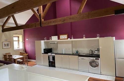 Dromahair Apartment | Historical Renovated Old Mill Apartment in the West Coast of Ireland