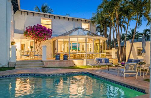 Grandview Heights House | Historical Residence Heated Pool Beach Proximity Indigo Key RESlDENCES