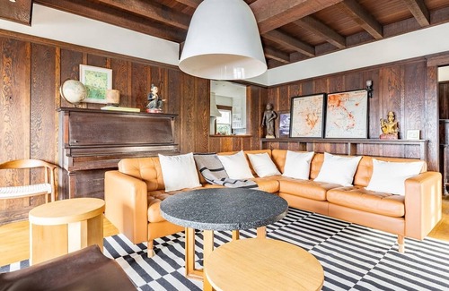 West Queen Anne House | Historical Villa Queen Anne 5br PanoramicWaterView