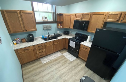 Eau Galle House | Historically Renovated, Spacious, 5-bdrm, 4-bath, 10-Bed, Game Room, Jetted Tub