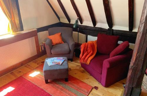 Lich Apartment | Historische Ferienwohnung mit Kamin in Lich