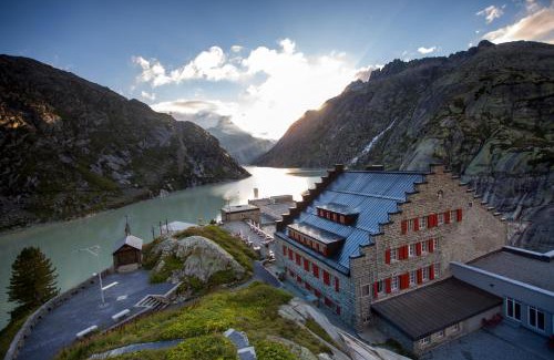 Grimsel Hospiz Hotel | Historisches Alpinhotel Grimsel Hospiz