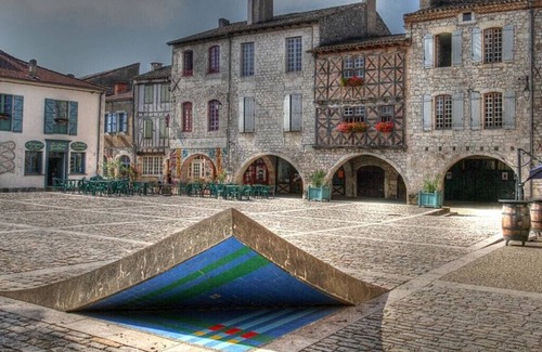 Lauzerte House | History and comfort combine in beautiful Lauzerte townhouse