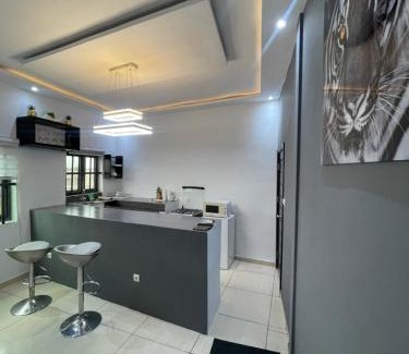 Abomey-Calavi Apartment | Hit appartement cosy vue sur lac