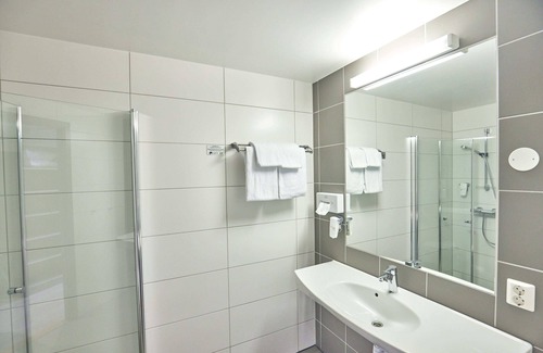 Hitra Hotel | Hjorten Hotell Hitra