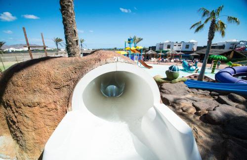 Playa Blanca Hotel | HL Paradise Island