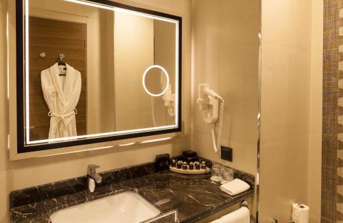 Yenimahalle Hotel | Hm Commerce Hotel
