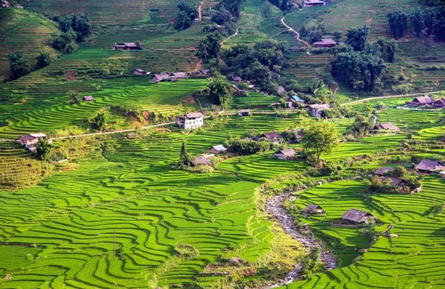 Hau Thao House | Hmong Sister House and Trekking