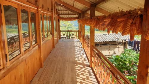 Hau Thao House | Hmong Sister House and Trekking