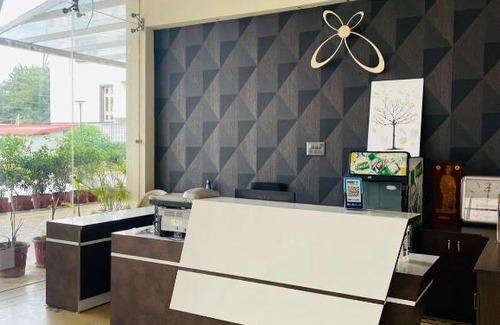 Hassan Hotel | HMT COMFORTS