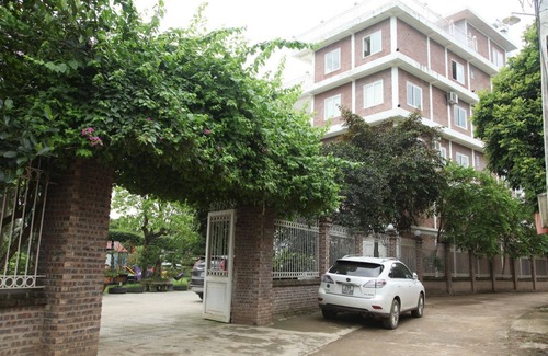 Luong Son House | Ho Dong Kuti Villa - Ho Binh