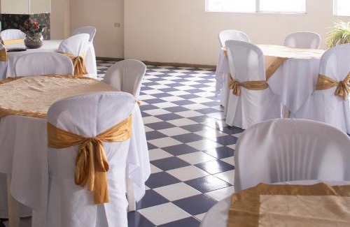 Santo Domingo de los Colorados Hotel | Hotel Ebenezer