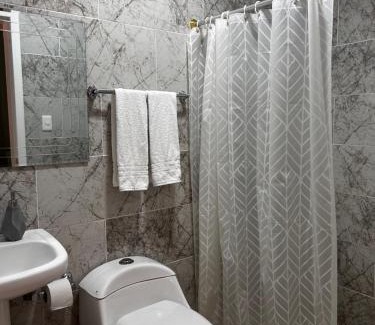 Santo Domingo de los Colorados House | Hospedaje cosmos