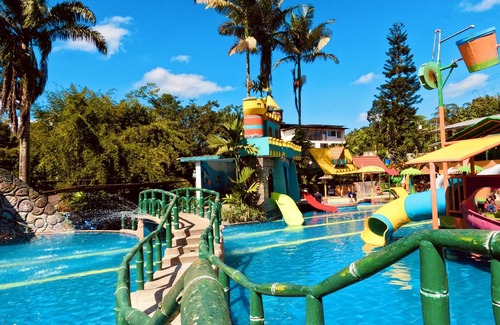Santo Domingo de los Colorados Hotel | Hostería D'Carlos Aqua Park