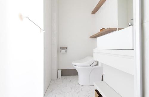 Kaohsiung City Centre Bed & Breakfast | Ho̍k House