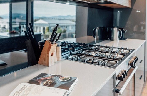 Sorell House | Hobart Luxury Getaway: Stunning Home with Mountain & Water