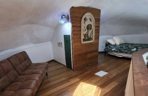 Arlington Cottage | Hobbit Hole on 15 acres