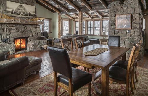 Big Sky House | Hobbit House