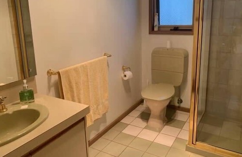 Woodend North House | Hobreid House country stay w garden - pets welcome