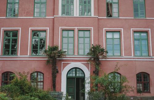 Brakne-Hoby Bed & Breakfast | Hoby Kulle Herrgård B&B